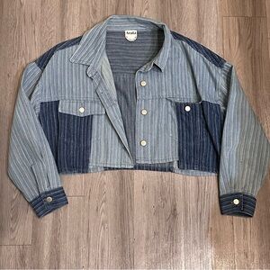 Cropped denim jacket